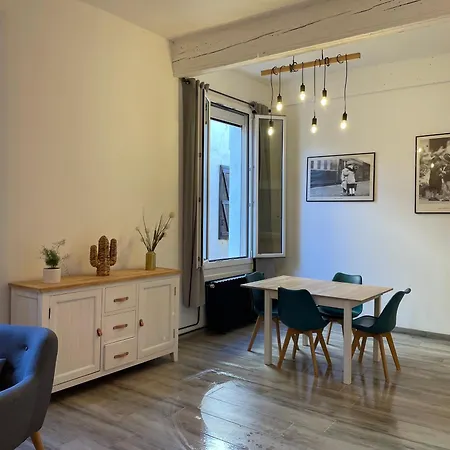 Coquet Dans Le Centre De Апартаменты